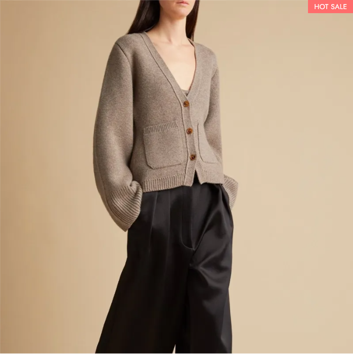 DEEP V-NECK CARDIGAN（🔥Buy 2 Automatic 10% Off & Free Shipping🔥）