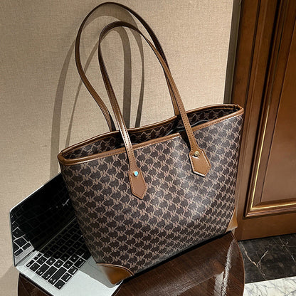 Large capacity tote bag